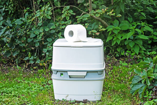 Affordable portable toilet rental in Lake Linden, MI